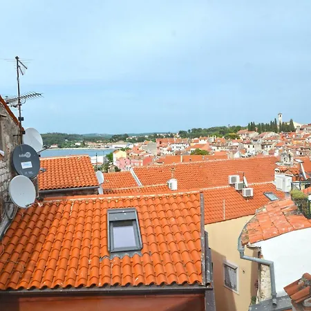 Radiant And Trendy Downtown Lägenhet Rovinj