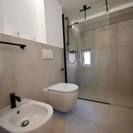 Radiant And Trendy Downtown Appartement *