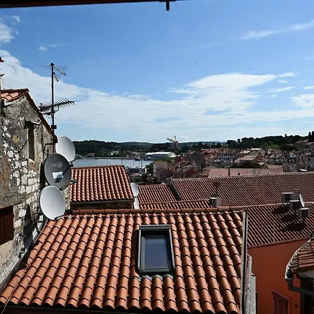 Radiant And Trendy Downtown Appartement Rovinj